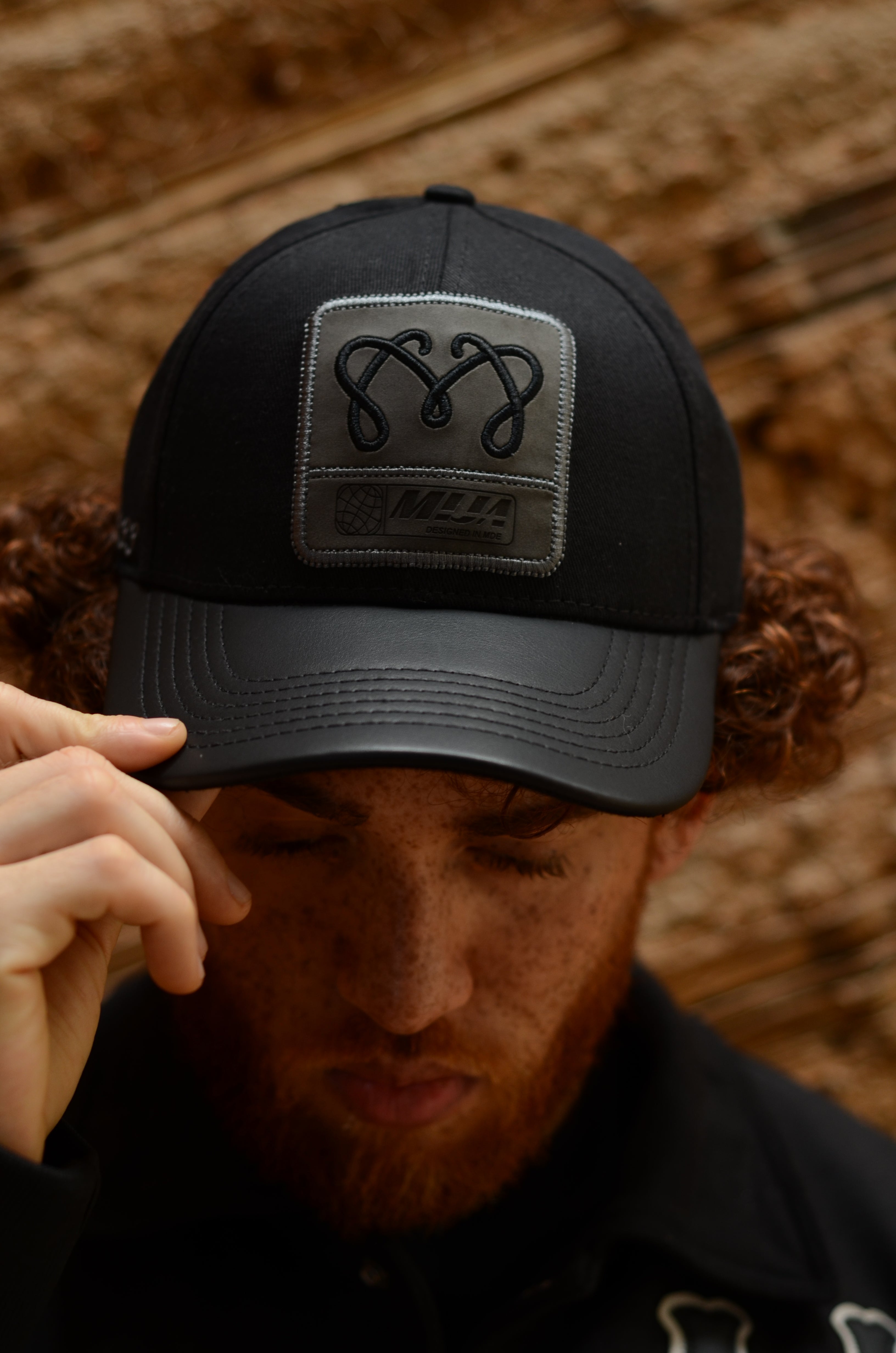 Cap Black Monogram - Black