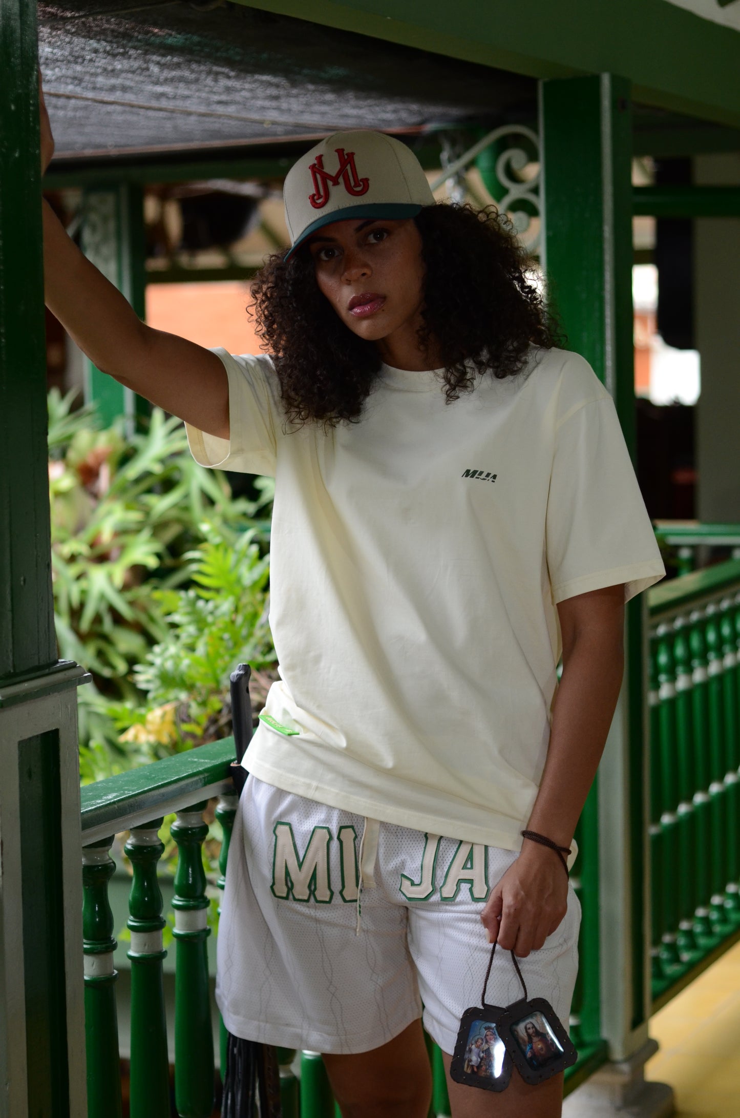 T-shirt Coffee Arabiga Beige / Regular Fit